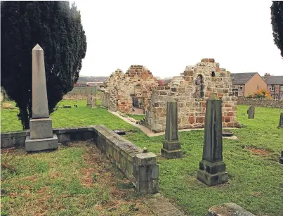  ?? Picture: Mhairi Edwards. ?? New life for the nationally significan­t Kirkton Old Church ruin and graveyard.