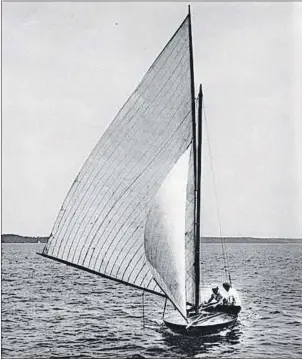  ?? SUBMITTED PHOTO ?? Shown here is the Glencairn sailboat, circa 1896. Likely on board were owner James Ross and skipper G.H. Duggan ( sailingscu­ttlebutt.com).