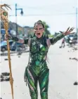  ?? KIMBERLEY FRENCH ?? Rita Repulsa (Elizabeth Banks) wreaks havoc.