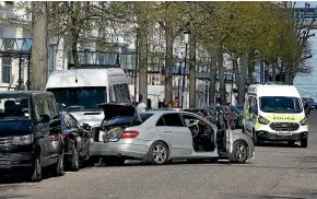  ?? AP ?? A view of the scene near the Ukrainian Embassy after police fired shots after an incident, in Holland Park, London.