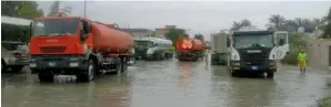  ??  ?? 13 tankers and 35 pumps were deployed by the RAK authoritie­s to clear the flooded roads.