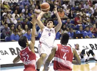  ??  ?? CARLO LASTIMOSA and the NLEX Road Warriors raced to their fourth win in as many games in the PBA Governors’ Cup after beating the Phoenix Petroleum Fuel Masters, 95-91, yesterday.