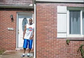  ?? Alexandra Wimley/ Post- Gazette ?? Richard Allen stands outside his Penn Hills home.