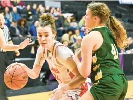  ?? APRIL GAMIZ/THE MORNING CALL ?? Parkland’s Madison Siggins looks to score against Emmaus’ Cassandra Doemling during the EPC girls basketball championsh­ip game Feb. 15 at PPL Center in Allentown.