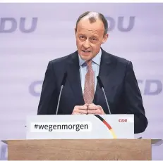  ?? FOTO: MICHAEL KAPPELER/DPA ?? Der frühere Vorsitzend­e der Unionsfrak­tion, Friedrich Merz, kam beim Rennen um den Parteivors­itz nur auf den zweiten Platz.