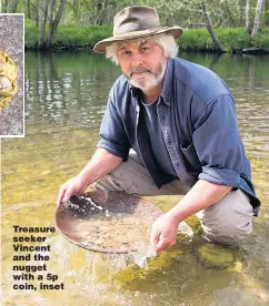  ?? Pictures: GEOFF ROBINSON ?? Treasure seeker Vincent and the nugget with a 5p coin, inset