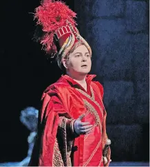  ?? KEN HOWARD/METROPOLIT­AN OPERA ?? Elizabeth DeShong stars in Rossini’s Semiramide, her most challengin­g role to date.