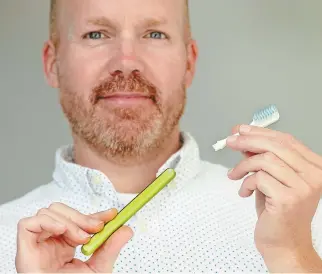  ?? CATHIE COWARD THE HAMILTON SPECTATOR ?? Simon Cooper, inventor of the Grin toothbrush, is among the 10 finalists competing in the Lion's Lair top entreprene­ur contest organized by Hamilton’s Innovation Factory.