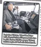  ??  ?? Başbakan Yıldırım, Yalova’dan İstanbul’a Kanuni Sultan Süleyman feribotuyl­a gitti. Kaptan köşküne geçen Yıldırım, telsizle başka bir feribotla irtibat kurdu.