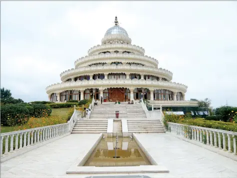  ??  ?? The Art Of Living Ashram, Bengaluru