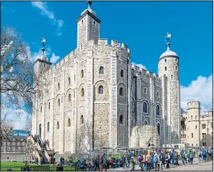 ??  ?? POPULAR ATTRACTION: Americans will flock to the Tower of London