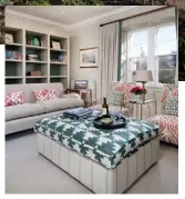  ??  ?? Ikat-print cushions in the cottage’s living room (above) and elegant décor (below) make for a cosy getaway