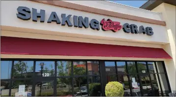  ?? PHOTO BY JOHN PLESSEL ?? Étouffée Shaking Crab opened recently at 27471San Bernardino Ave,, Suite 120, Redlands, in the Mountain Grove Shopping Center.