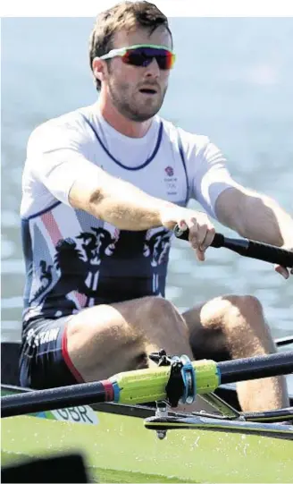  ??  ?? AGONISINGL­Y CLOSE: Alan Sinclair, left, and Stewart Innes after the men’s pairs