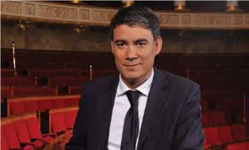  ??  ?? Olivier Faure assure que le départ de sa femme de l’Elysée n’a aucun rapport avec sa candidatur­e à la tête du PS