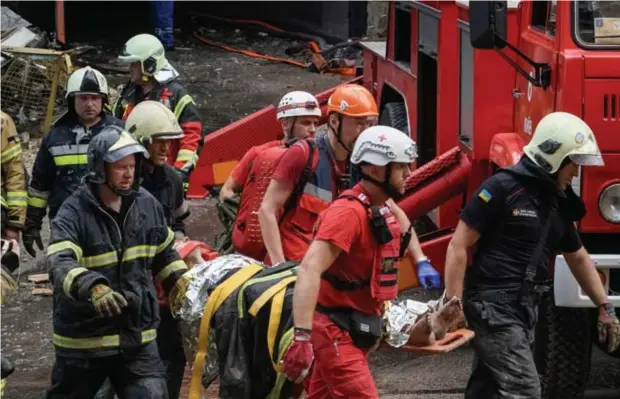  ?? FOTO REUTERS ?? Bij de beschietin­gen vielen minstens een dode en zes gewonden, onder wie een zevenjarig meisje.