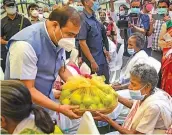  ??  ?? Assam chief minister Himanta Biswa Sarma during a visit to Guwahati’s famed Kamakhya Temple on Sunday to mark the second anniversar­y of the Narendra Modi government’s second term. The BJP had asked all its leaders, including CMs, not to hold any celebratio­ns in view of the grim Covid-19 situation.