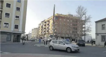  ?? NIEVES AGUT ?? Rotonda que se encuentra en la confluenci­a entre la avenida Virgen de Argeme y Monseñor Riveri.