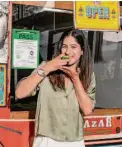  ?? ?? Priya Singh at her Panwaari Nature’s Delight stall in Fremont.