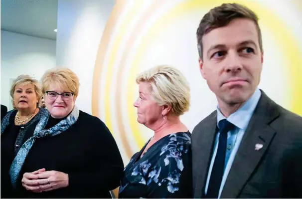  ?? FOTO: NTB SCANPIX ?? Krf-leder Knut Arild Hareide sammen med de borgerlige partileder­ne og regjerings­medlemmene Siv Jensen (Frp), Trine Skei Grande (V) og Erna Solberg (H).