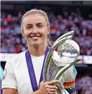  ?? ?? ■ England captain Leah Williamson with the Euro 2022 trophy