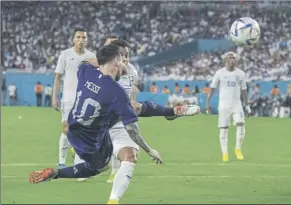 ?? Foto: efe ?? Leo Messi marcó dos goles en el triunfo de la selección argentina sobre la de Honduras