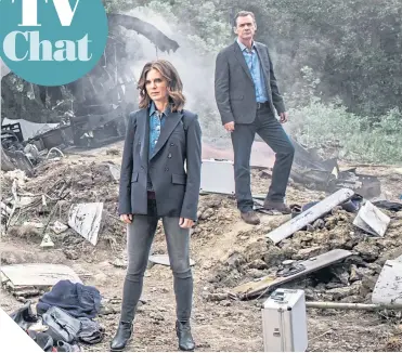  ??  ?? ● Emilia Fox and Richard Lintern star as Silent Witness returns with a plane crash