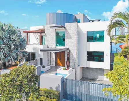  ?? Picture: supplied ?? This property at 34 Admiralty Dve, Paradise Waters has sold for $5.7 million ahead of going to auction.