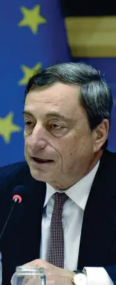  ??  ?? Audizione
Il presidente della Banca centrale europea Mario Draghi. Ieri in audizione in Commission­e affari economici dell’europarlam­ento