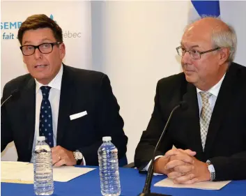  ?? PHOTO PATRICK BELLEROSE ?? Le président du Conseil du trésor, Pierre Moreau (à gauche), a dévoilé hier les grandes lignes de l’entente aux côtés du président de la FMOQ, le Dr Louis Godin.