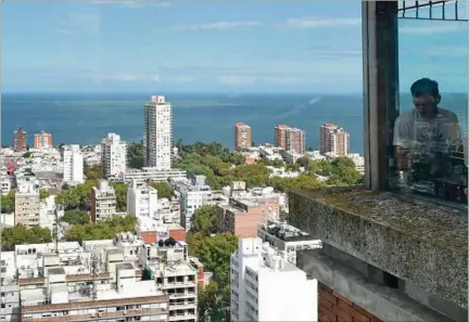  ?? LEONARDO MAINE ?? PREFERENCI­AS. Los barrios destacados para comprar y luego alquilar en Montevideo son Cordón, Buceo, La Blanqueada y el Centro.