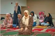  ?? AP PHOTO/ANDRES KUDACKI ?? Muslim students at Rutgers University pray Friday in New Brunswick, N.J.