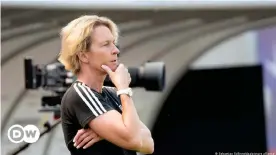  ??  ?? Martina Voss-Tecklenbur­g was a two-time German women's footballer of the year during her playing career