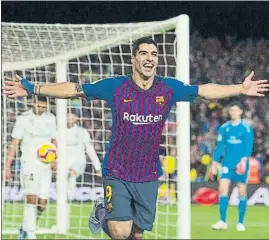  ?? FOTO: PERE PUNTÍ ?? Luis Suárez volvió a ser la gran pesadilla del Real Madrid el domingo