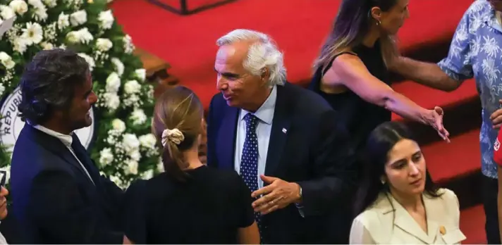  ?? ?? ► Tras el fallecimie­nto del exmandatar­io, el extitular del Interior, su primo Andrés Chadwick Piñera, tuvo que volver a aparecer en la primera línea política.