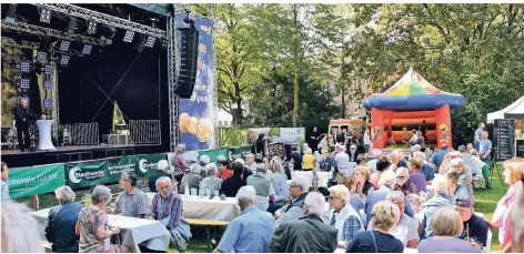  ?? FOTO: NORBERT PRÜMEN ?? Das Fest-Wochenende zum Jubiläum des Kempener Werberings endete am Sonntag auf der Burgwiese mit einem bunten Familienfe­st.