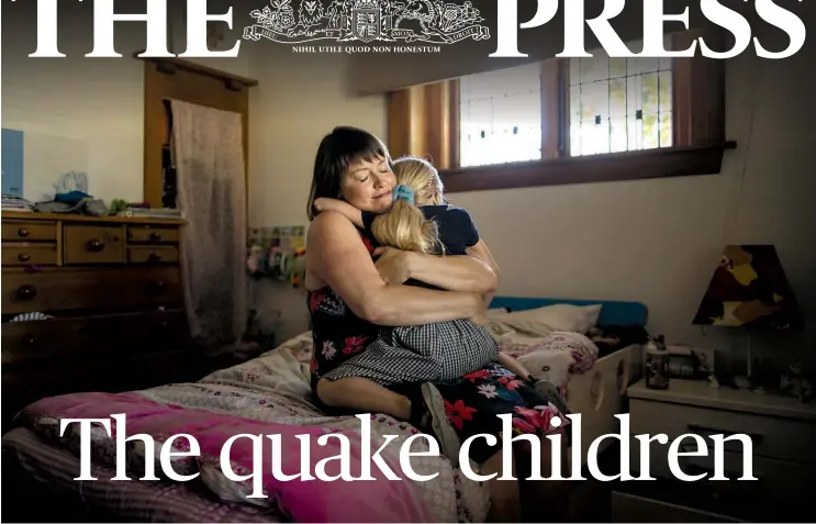  ?? IAIN McGREGOR/STUFF ?? Rachel Crawford and her 7-year-old daughter. Rachel, who was pregnant during the earthquake, says she passed her anxiety and stress onto her daughter.