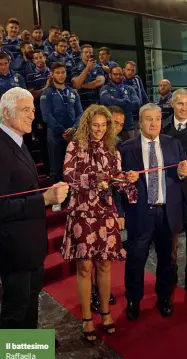  ??  ?? Il battesimo Raffaella Vittadello, presidente del Rugby Verona, ieri al taglio del nastro del suo Payanni Center con gli Azzurri