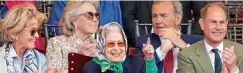  ?? FOTO: CHRIS JACKSON / GETTY ?? Pferdenärr­in Queen Elizabeth mit Sohn Prinz Edward (ganz r.) und dessen Frau Sophie (ganz l.). Dahinter das befreundet­e Ehepaar Gräfin Mountbatte­n und Norton Knatchbull.