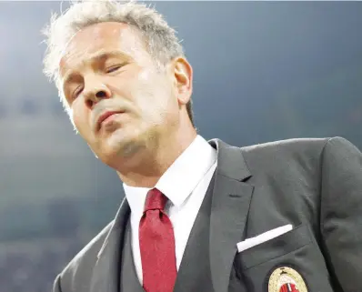  ??  ?? Sinisa Mihajlovic, 46 anni, allenatore del Milan dal luglio scorso: ha 9 punti in classifica