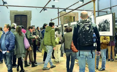  ??  ?? Le mostre Uno degli spazi che ospitano il festival di Fotografia Etica di Lodi: ottanta incontri e 23 mostre. L’anno scorso il festival è stato visitato da 90 mila persone