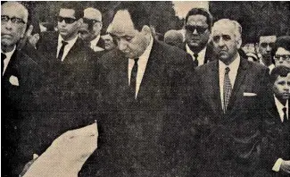  ?? OGM ?? Féretro envuelto con la bandera nacional, conteniend­o los restos del ex presidente José Bordas Valdez. 15.07.1968.