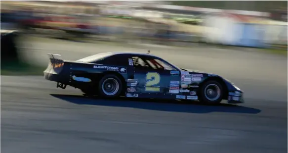  ?? CITIZEN PHOTO BY JAMES DOYLE ?? Car No. 2 driven by Austin Ogonoski of Edmonton races around PGARA Speedway on June 1 during a WESCAR 100 event. WESCAR racing returns on Sunday.