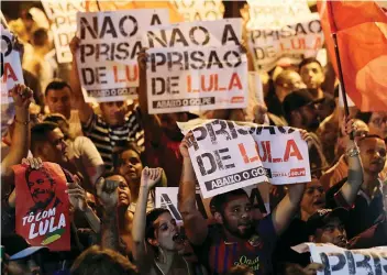  ?? DR ?? Tecnicamen­te Lula da Silva continua em campanha para a satisfação dos seus apoiantes