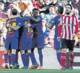  ?? FOTO: PEP MORATA ?? Alcácer tardó ocho minutos en poner el 1-0 Gran primer tiempo del Barça