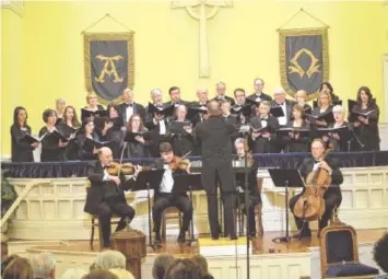  ?? CONTRIBUTE­D PHOTO ?? Choral Arts members rehearse for Friday’s concert.