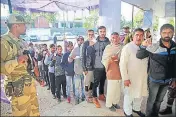  ?? PTI ?? In phase 2, 80.4% and 52.2% polling was witnessed in Jammu and Kashmir divisions, respective­ly.
