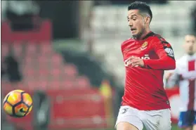  ?? FOTO: V.LLURBA ?? El grana Juan Delgado No se perderá el duelo de este sábado ante el Numancia