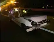  ?? (Photo reporter mobile) ?? La voiture a été violemment percutée par l’arrière.