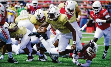  ?? GETTY IMAGES ?? Willie Jones III (pictured vs. Rutgers on Sept. 1) led Texas State in rushing with 107 yards in the Bobcats’ 36-20 win Saturday vs. Texas Southern. Jones also completed 17 of 28 passes for 233 yards with a touchdown.